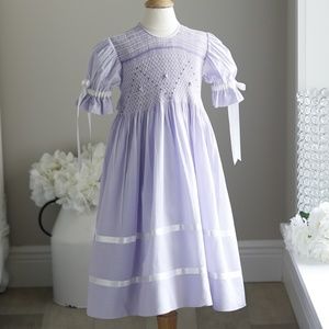 Strasburg Dress Lavender Smocked Heirloom Spring Portrait RARE FIND Gorgeous